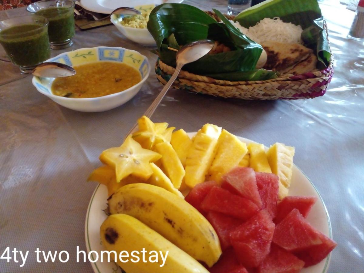 4Ty Two Homestay Галле Экстерьер фото